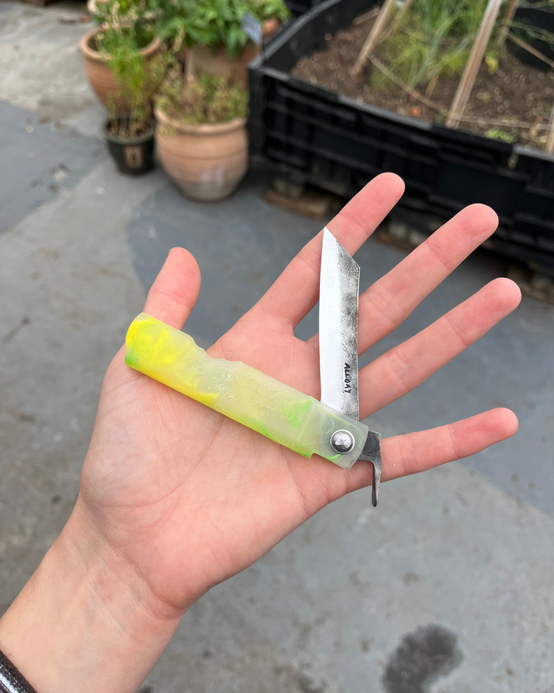 Folding Knife - Sprite